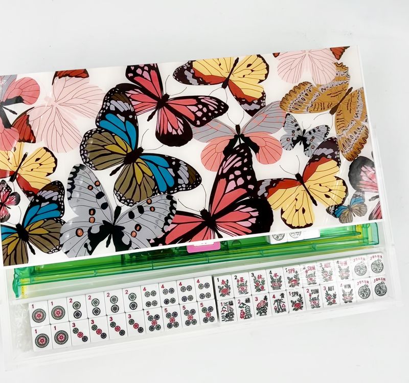 Butterfly Garden Lucite Mahjong Set