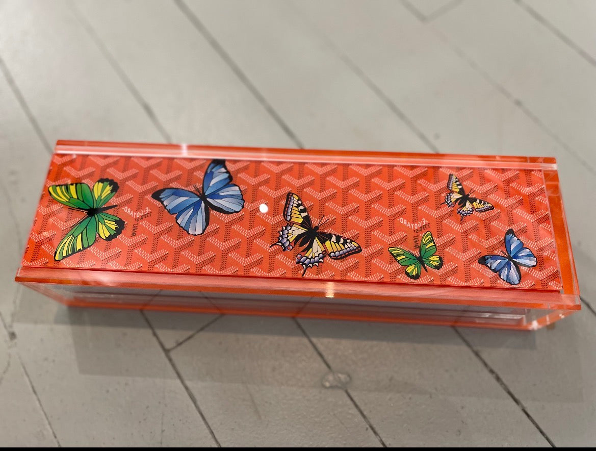 Lucite Rummy Set with an iconic designer-inspired print- ORANGE