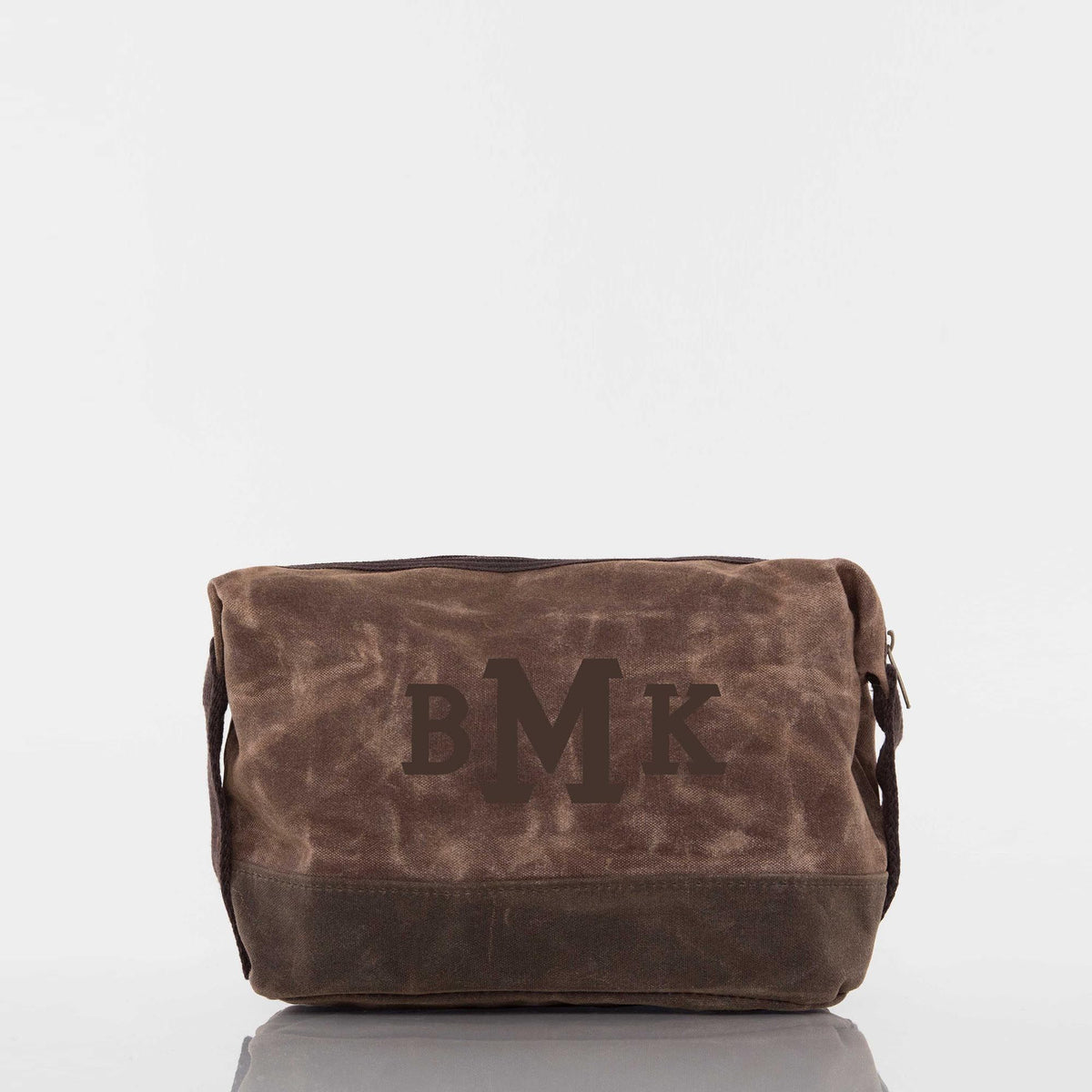 Johnny dopp kit displayed with its zipper closure detail.